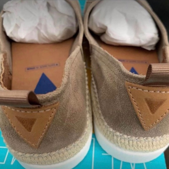 New in box size 39 Handmade in Spain Suede Leather shoe size 8.5/9 womens - Picture 6 of 8